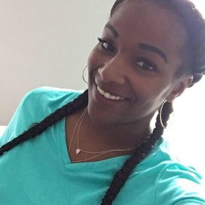 Meet your Posher, April